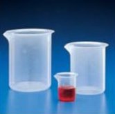 Vasos de precipitado de plástico graduados de distintos tamaños